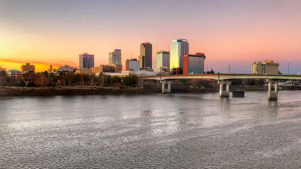 Little Rock, AR 1 skyline vie from river at dusk